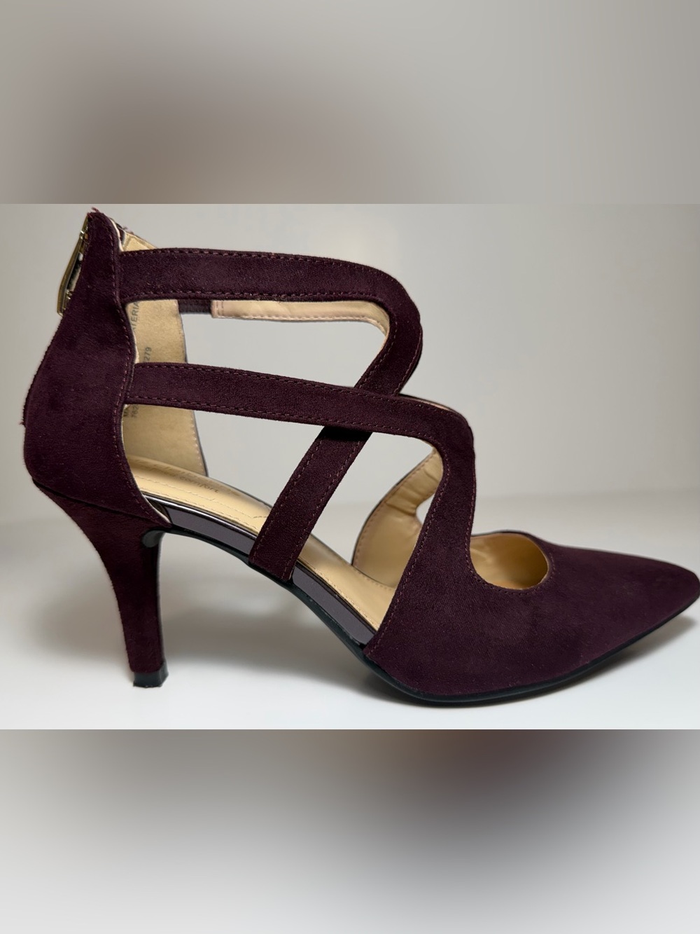 Liz Claiborne Refined Comfort LC Helen Burgundy Strappy Heels 6M